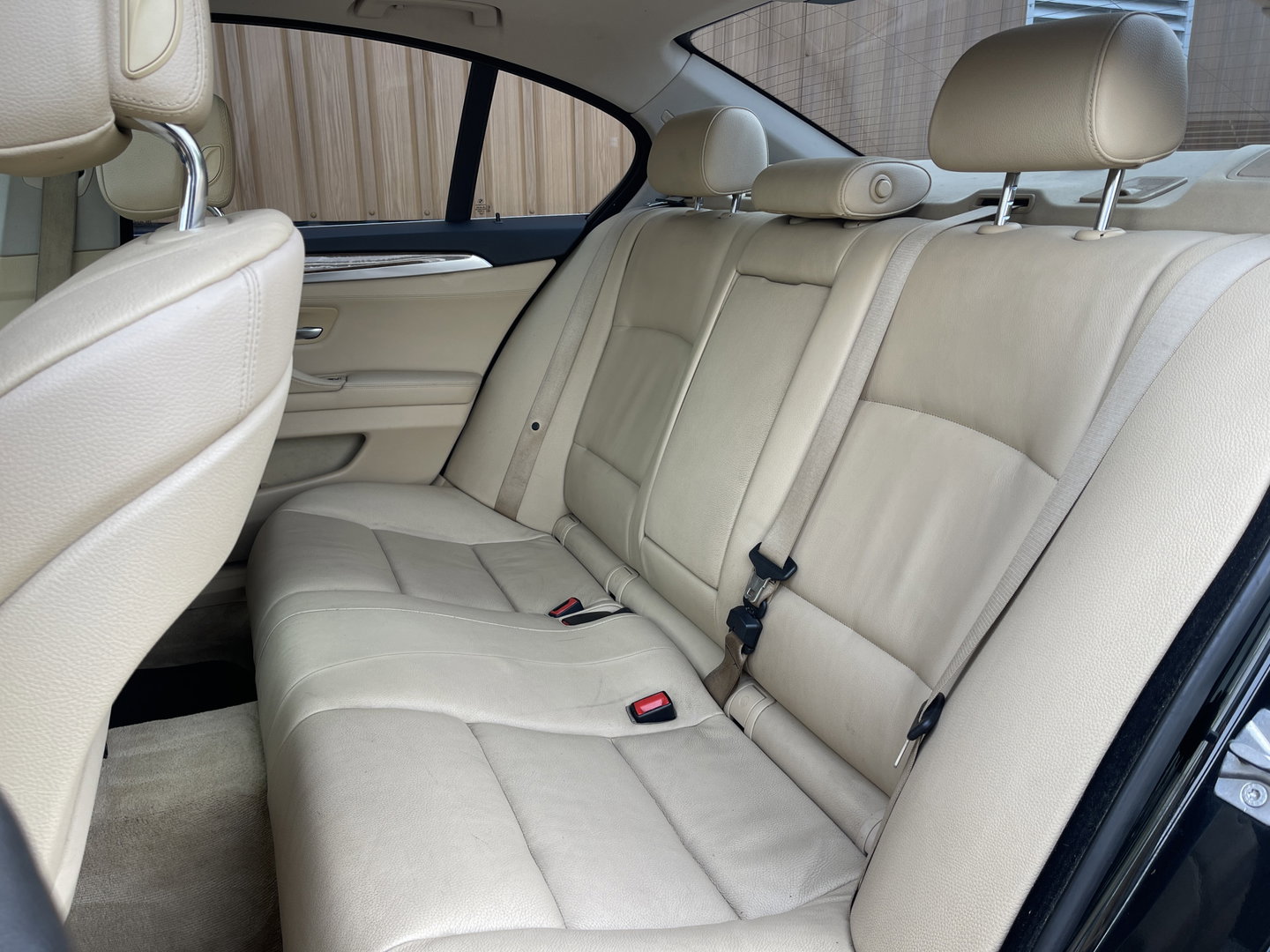 BMW 5 Serie 523i High Executive | Handel / export | Keyless | Trekhaak | Panoramadak | Bluetooth | Navigatie | Cruise Control | Airconditioning |