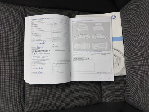 Volkswagen Golf 1.2 TSI Easyline *NAVI-FULLMAP | COMFORT-SEATS | AIRCO | PRIVACY-GLASS | 18''ALU*