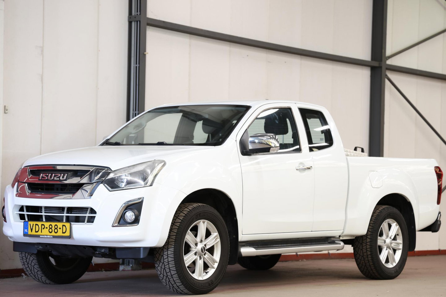 Isuzu D-Max 1.9 Extended Cab 3500KG TREKHAAK EURO 6