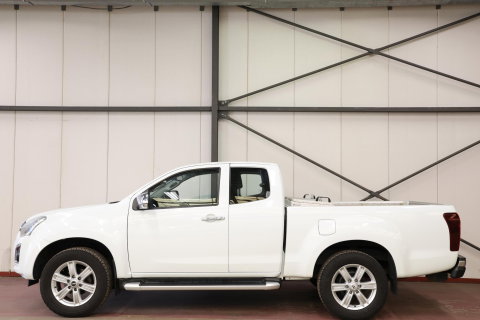 Isuzu D-Max 1.9 Extended Cab 3500KG TREKHAAK EURO 6