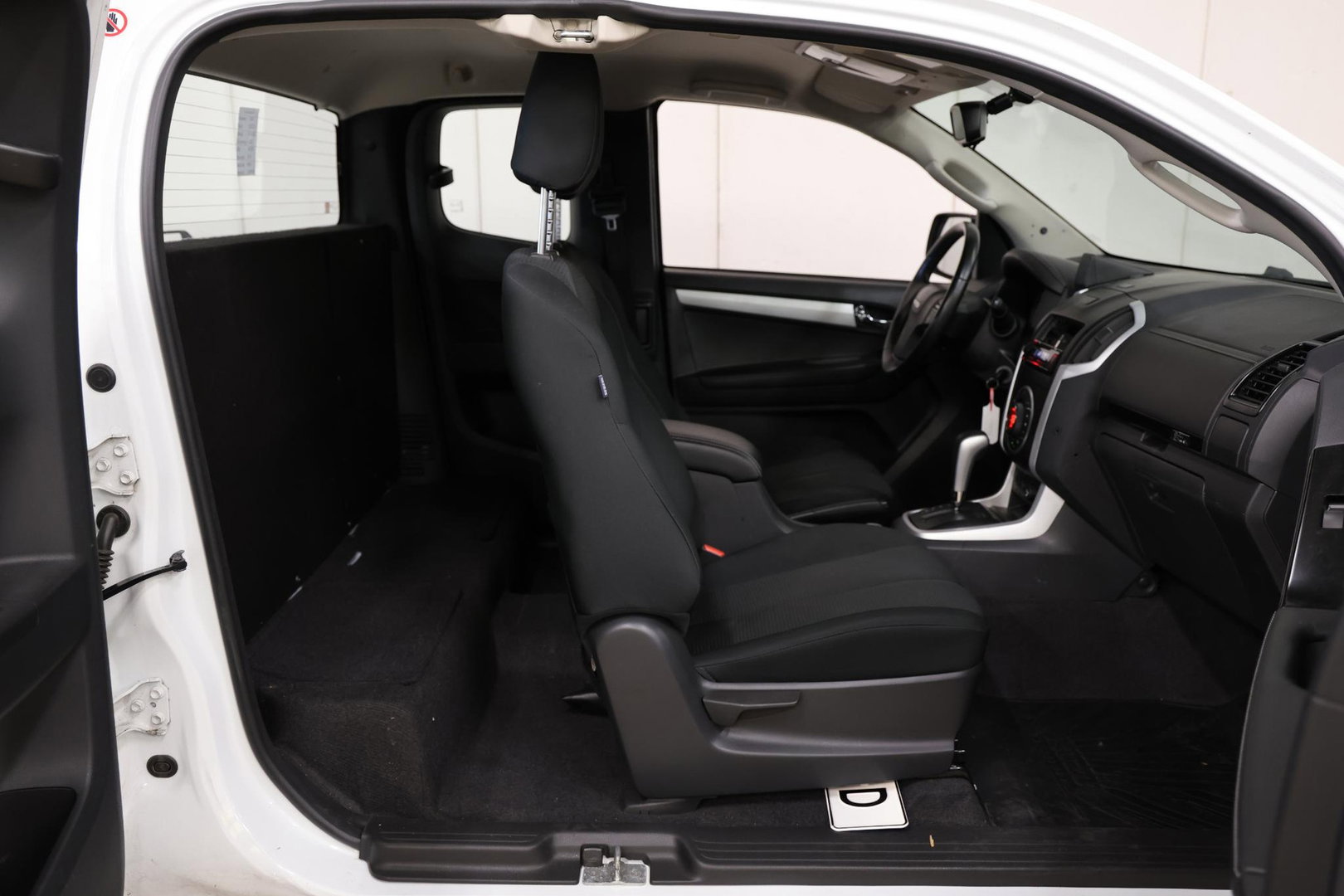 Isuzu D-Max 1.9 Extended Cab 3500KG TREKHAAK EURO 6