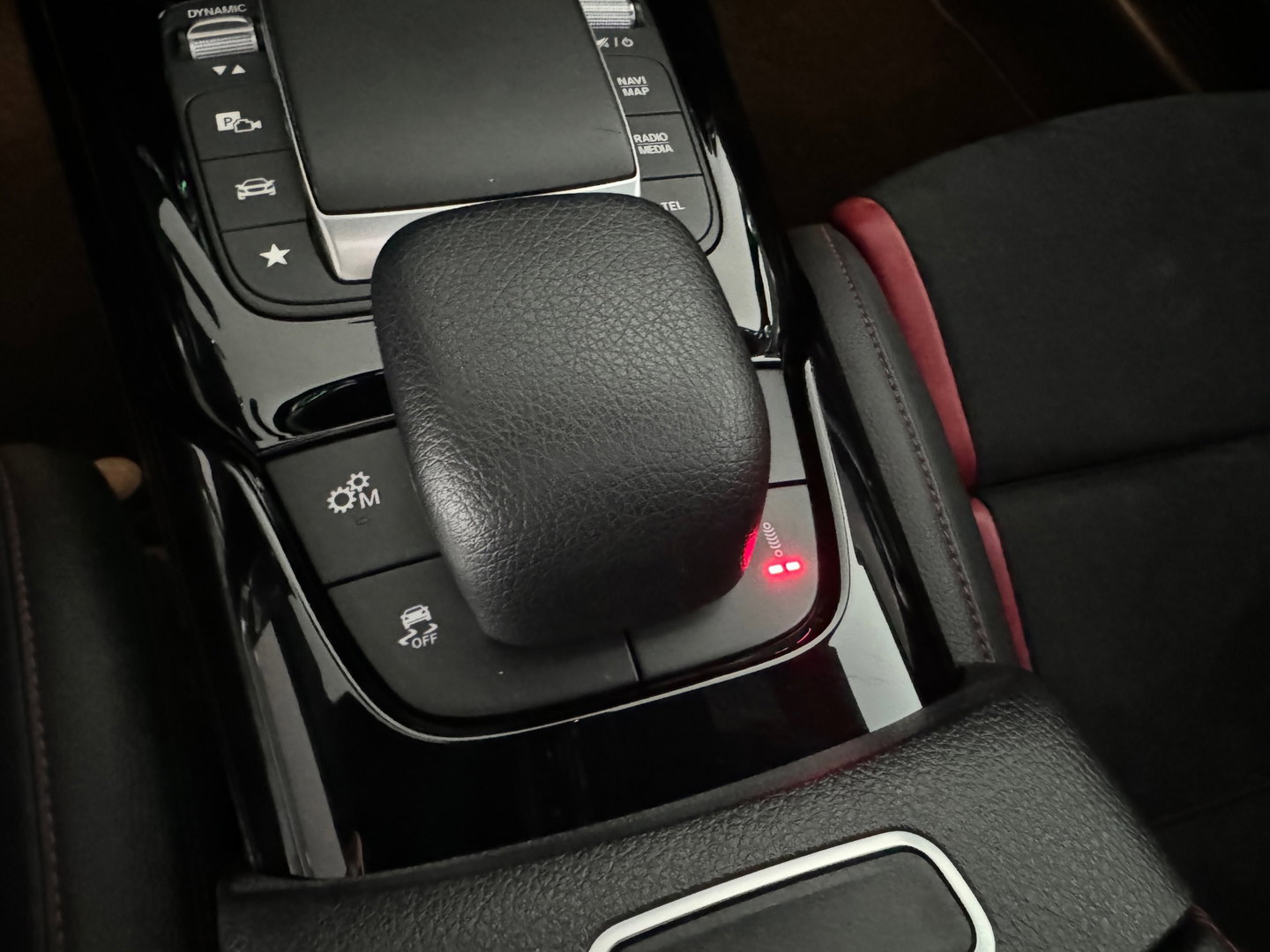 Mercedes-Benz CLA-Klasse AMG 45 S 4MATIC+ Pano|Memory|Magno|Burmester|Sfeer