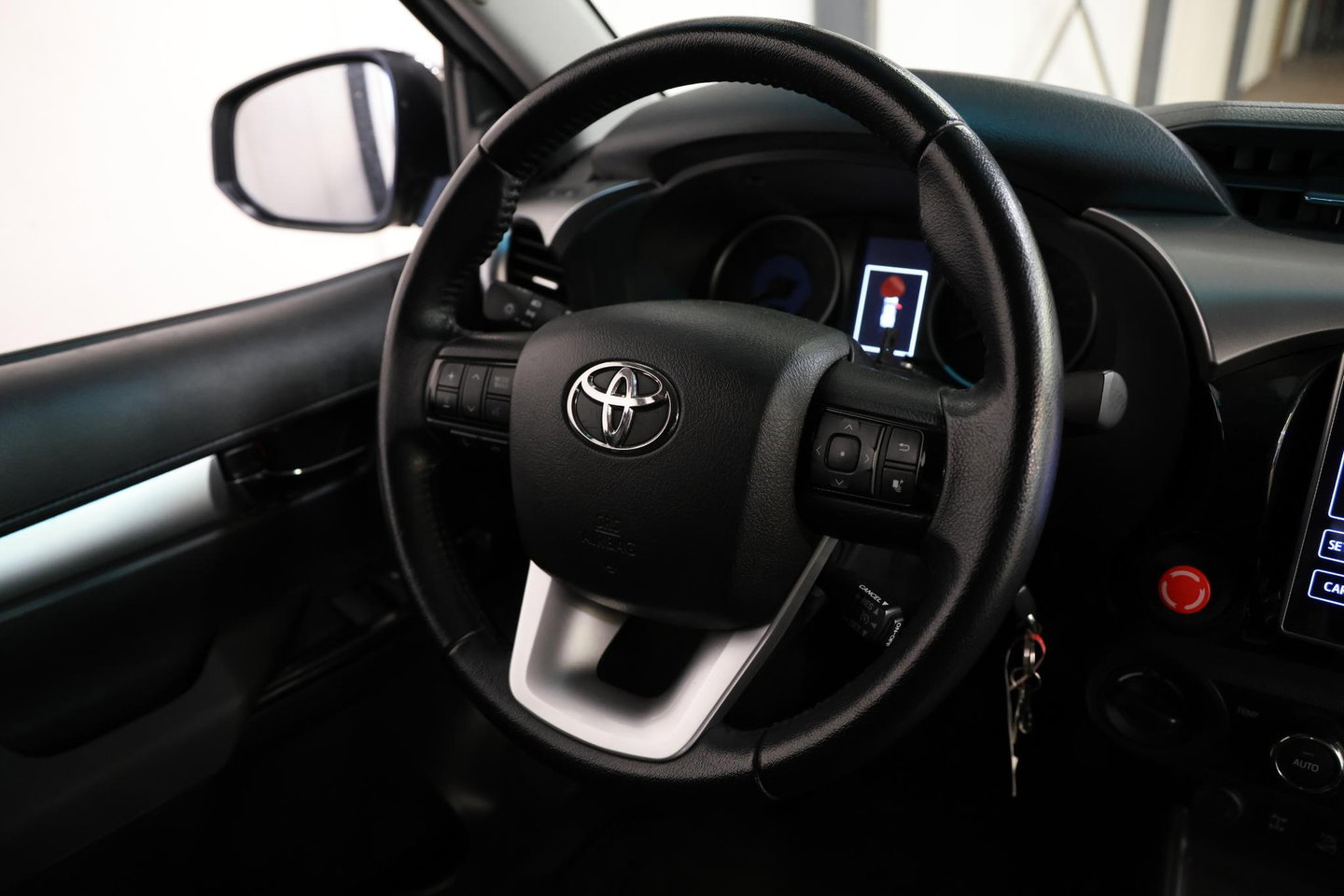 Toyota Hilux 2.4 D-4D AUTOMAAT 4WD 4x4 Double Cab