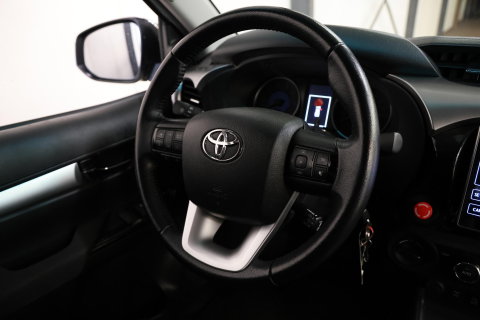 Toyota Hilux 2.4 D-4D AUTOMAAT 4WD 4x4 Double Cab