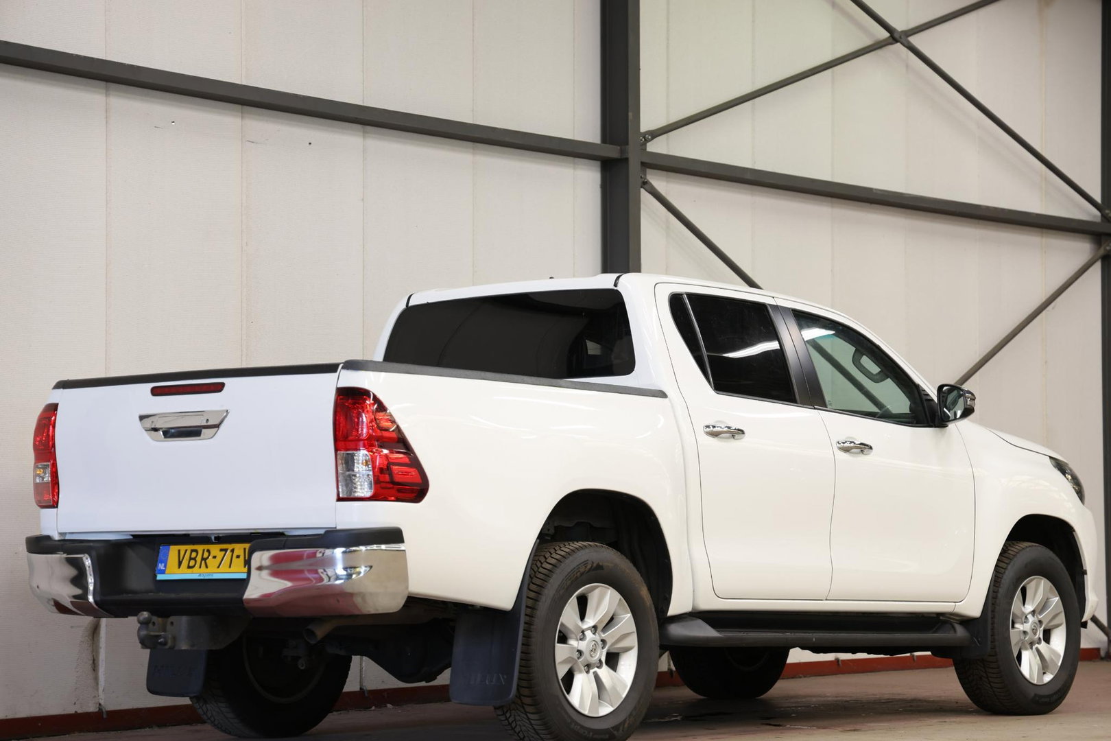 Toyota Hilux 2.4 D-4D AUTOMAAT 4WD 4x4 Double Cab