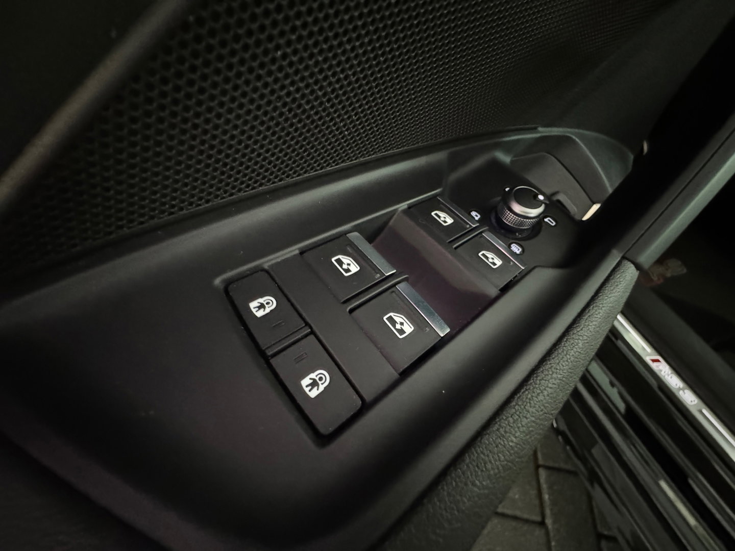 Audi RS3 Sportback 2.5 TFSI quattro Pano|Ceramic|Hulk|Keyless|HuD