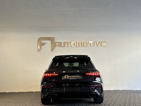 Audi RS3 Sportback 2.5 TFSI quattro Pano|Ceramic|Hulk|Keyless|HuD