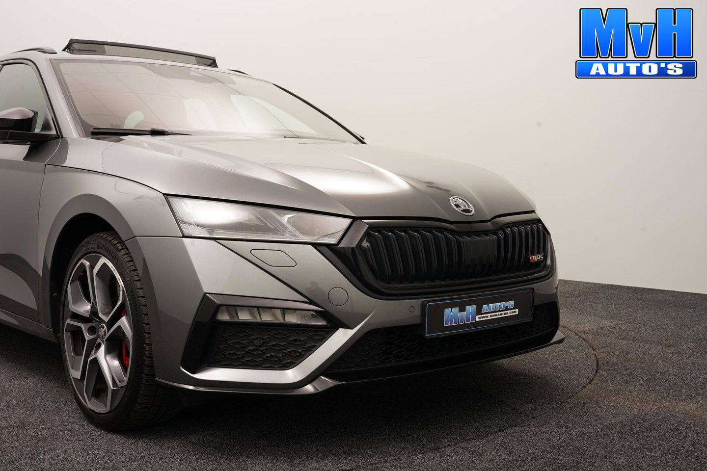 Škoda Octavia Combi 1.4 TSI RS PHEV Business|PANO|SOH.95%