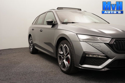 Škoda Octavia Combi 1.4 TSI RS PHEV Business|PANO|SOH.95%