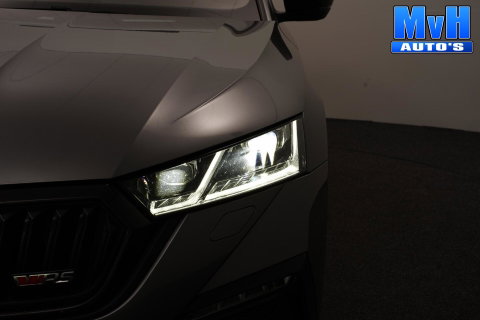Škoda Octavia Combi 1.4 TSI RS PHEV Business|PANO|SOH.95%