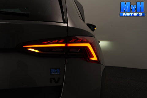 Škoda Octavia Combi 1.4 TSI RS PHEV Business|PANO|SOH.95%