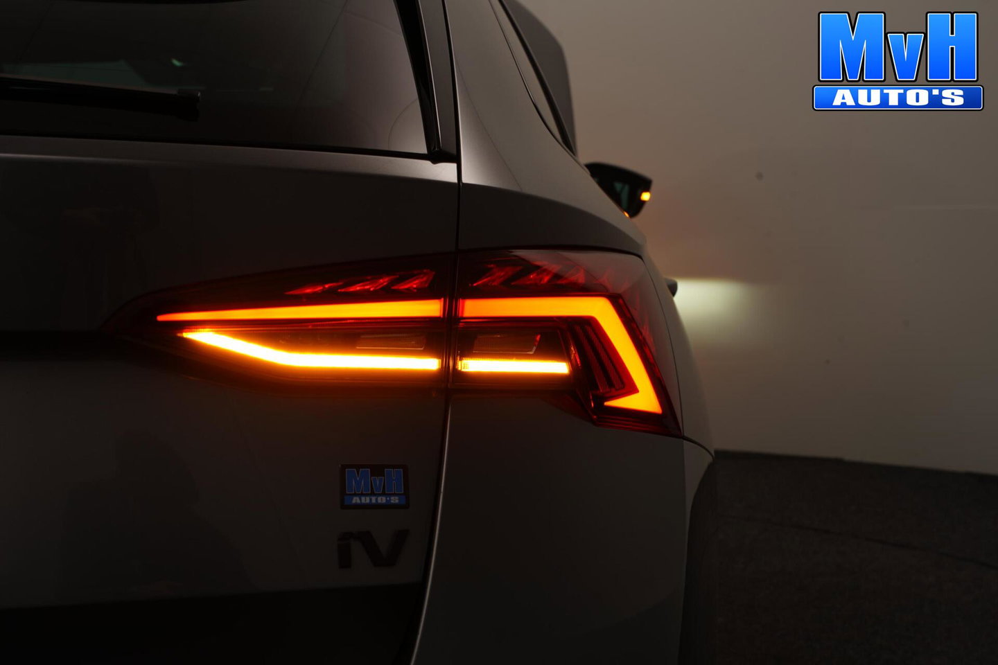 Škoda Octavia Combi 1.4 TSI RS PHEV Business|PANO|SOH.95%