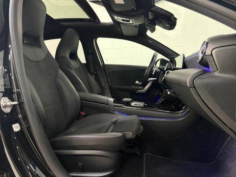 Mercedes-Benz A-Klasse 250 e Premium Plus AMG-Line*BOMVOL*