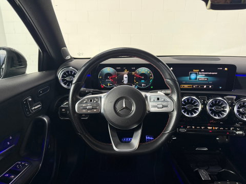 Mercedes-Benz A-Klasse 250 e Premium Plus AMG-Line*BOMVOL*