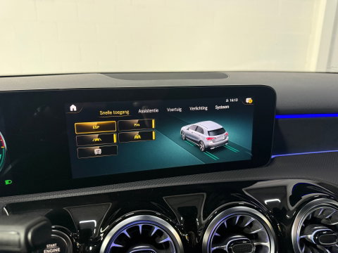 Mercedes-Benz A-Klasse 250 e Premium Plus AMG-Line*BOMVOL*