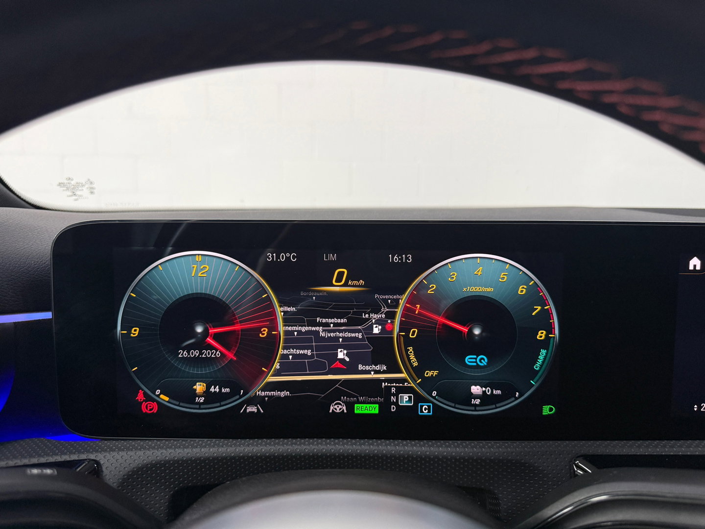 Mercedes-Benz A-Klasse 250 e Premium Plus AMG-Line*BOMVOL*