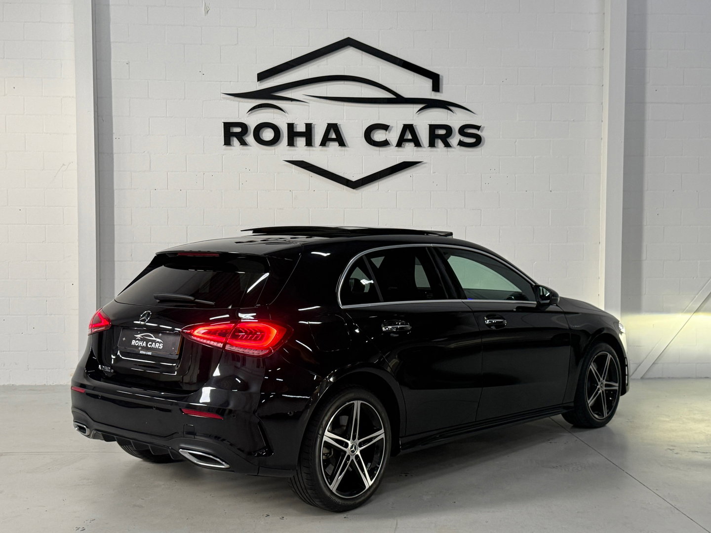Mercedes-Benz A-Klasse 250 e Premium Plus AMG-Line*BOMVOL*