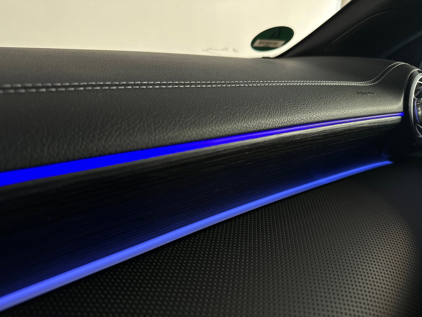 Mercedes-Benz CLA-Klasse 180 AMG Pano|Stoelventilatie|360 Camera|Keyless|Blindspot