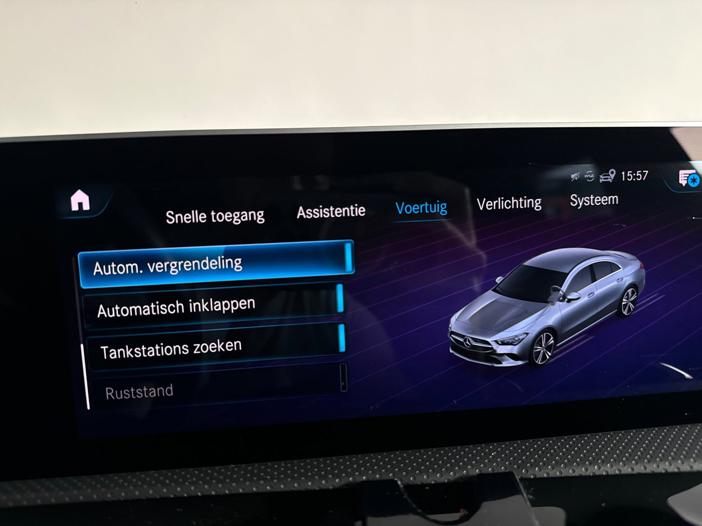 Mercedes-Benz CLA-Klasse 180 AMG Pano|Stoelventilatie|360 Camera|Keyless|Blindspot