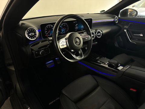 Mercedes-Benz CLA-Klasse 180 AMG Pano|Stoelventilatie|360 Camera|Keyless|Blindspot
