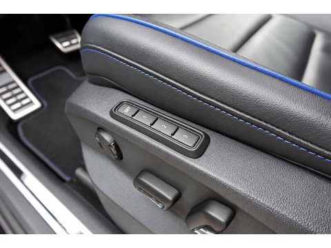 Volkswagen Tiguan 2.0 TSI R 4Motion PANO H&K 360 VOL