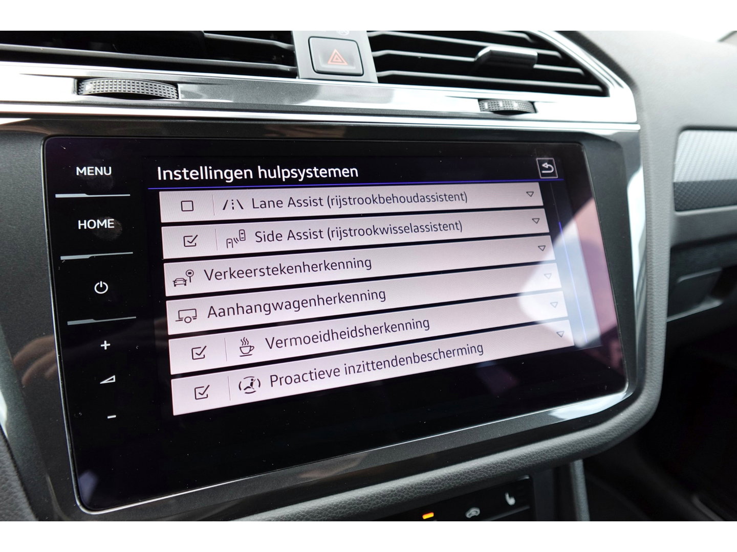 Volkswagen Tiguan 2.0 TSI R 4Motion PANO H&K 360 VOL