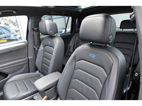 Volkswagen Tiguan 2.0 TSI R 4Motion PANO H&K 360 VOL
