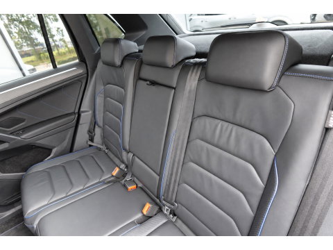 Volkswagen Tiguan 2.0 TSI R 4Motion PANO H&K 360 VOL
