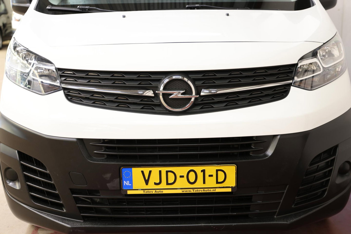 Opel Vivaro 2.0 CDTI L3H1 IMPERIAAL TREKHAAK 2500KG