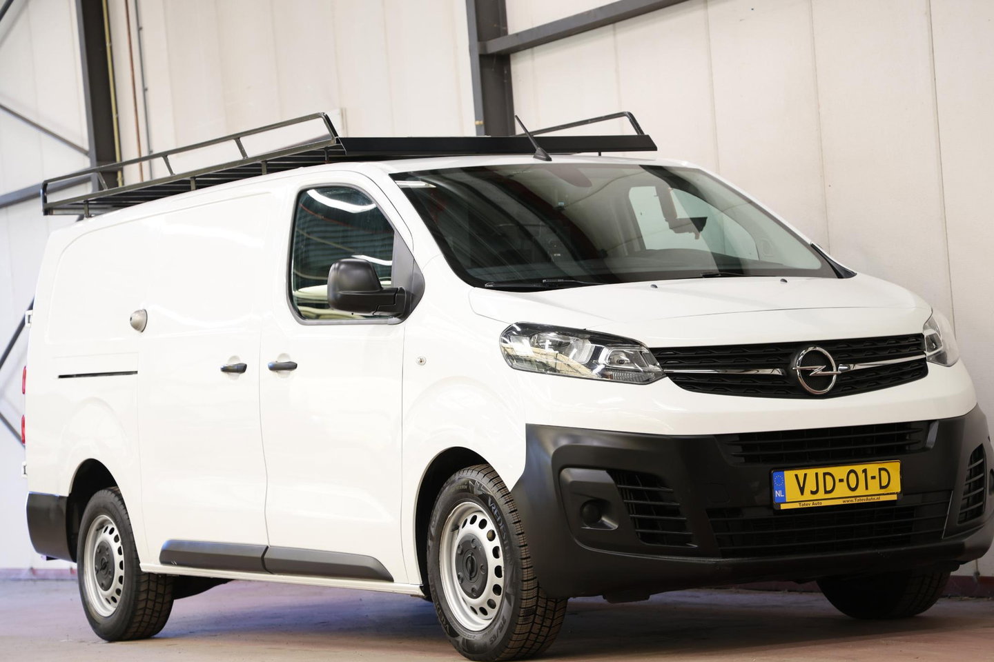 Opel Vivaro 2.0 CDTI L3H1 IMPERIAAL TREKHAAK 2500KG