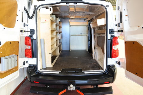 Opel Vivaro 2.0 CDTI L3H1 IMPERIAAL TREKHAAK 2500KG