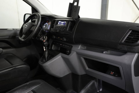 Opel Vivaro 2.0 CDTI L3H1 IMPERIAAL TREKHAAK 2500KG