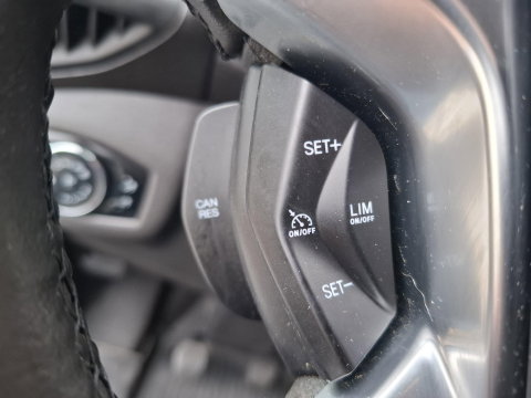 Ford Transit Connect 1.5 TDCi 75kW (T210) LWB Ambiente AIRCO / CRUISE CONTROLE / EURO 6 / PERFECT ONDERDHOUDEN