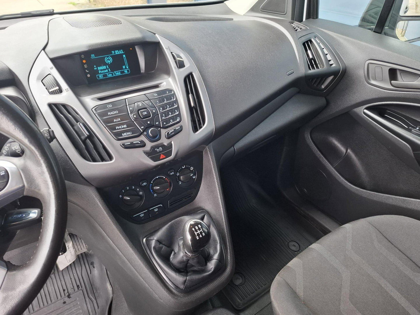 Ford Transit Connect 1.5 TDCi 75kW (T210) LWB Ambiente AIRCO / CRUISE CONTROLE / EURO 6 / PERFECT ONDERDHOUDEN