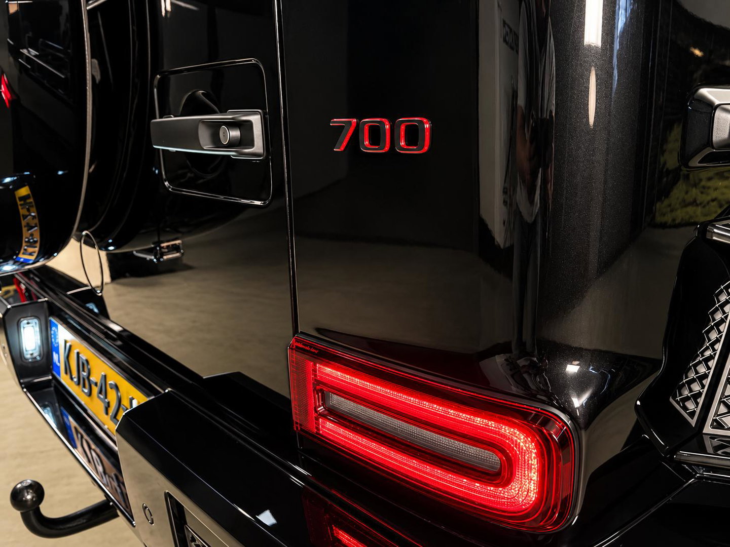 Mercedes-Benz G-Klasse 700 Brabus widebody Full Options