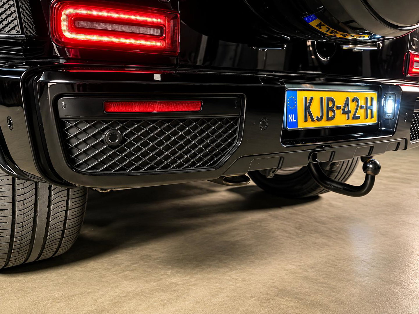 Mercedes-Benz G-Klasse 700 Brabus widebody Full Options