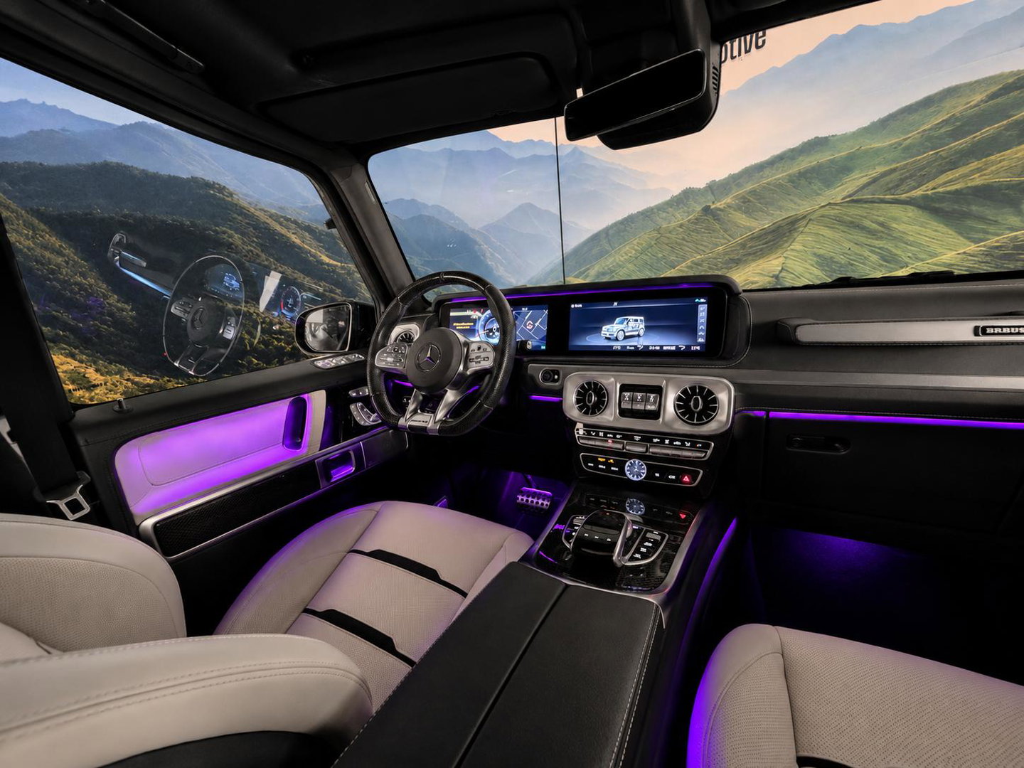 Mercedes-Benz G-Klasse 700 Brabus widebody Full Options