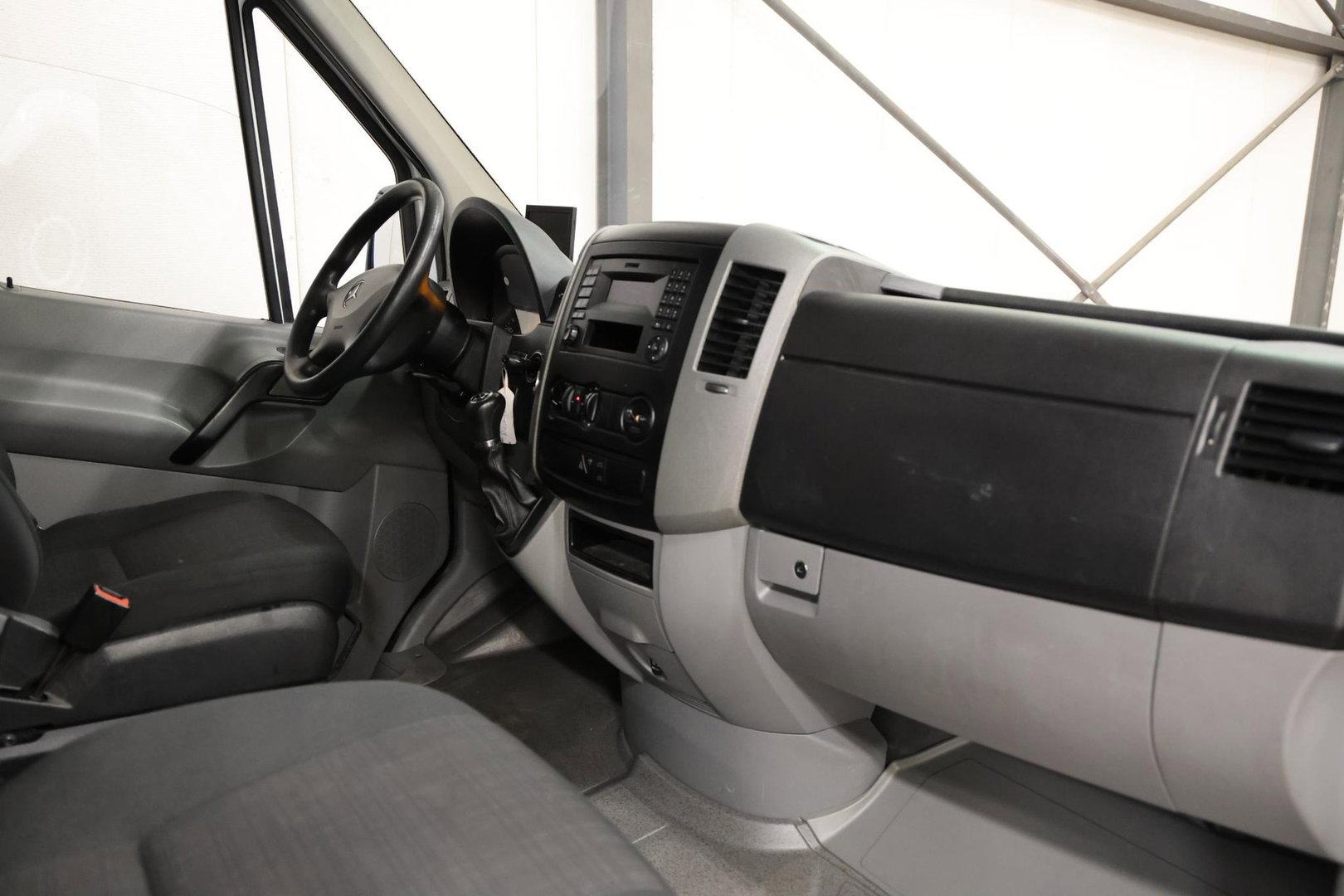 Mercedes-Benz Sprinter 2.2 CDI AUTOMAAT LAADKLEP POST NL