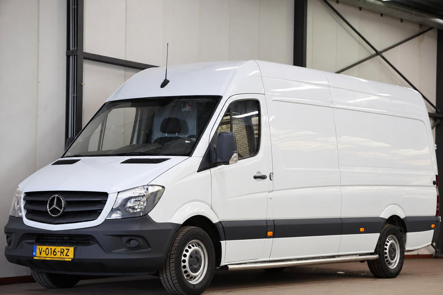 Mercedes-Benz Sprinter 2.2 CDI AUTOMAAT L3H2 POST NL EURO 6