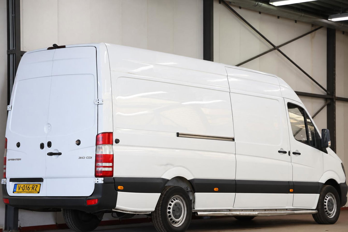 Mercedes-Benz Sprinter 2.2 CDI AUTOMAAT L3H2 POST NL EURO 6