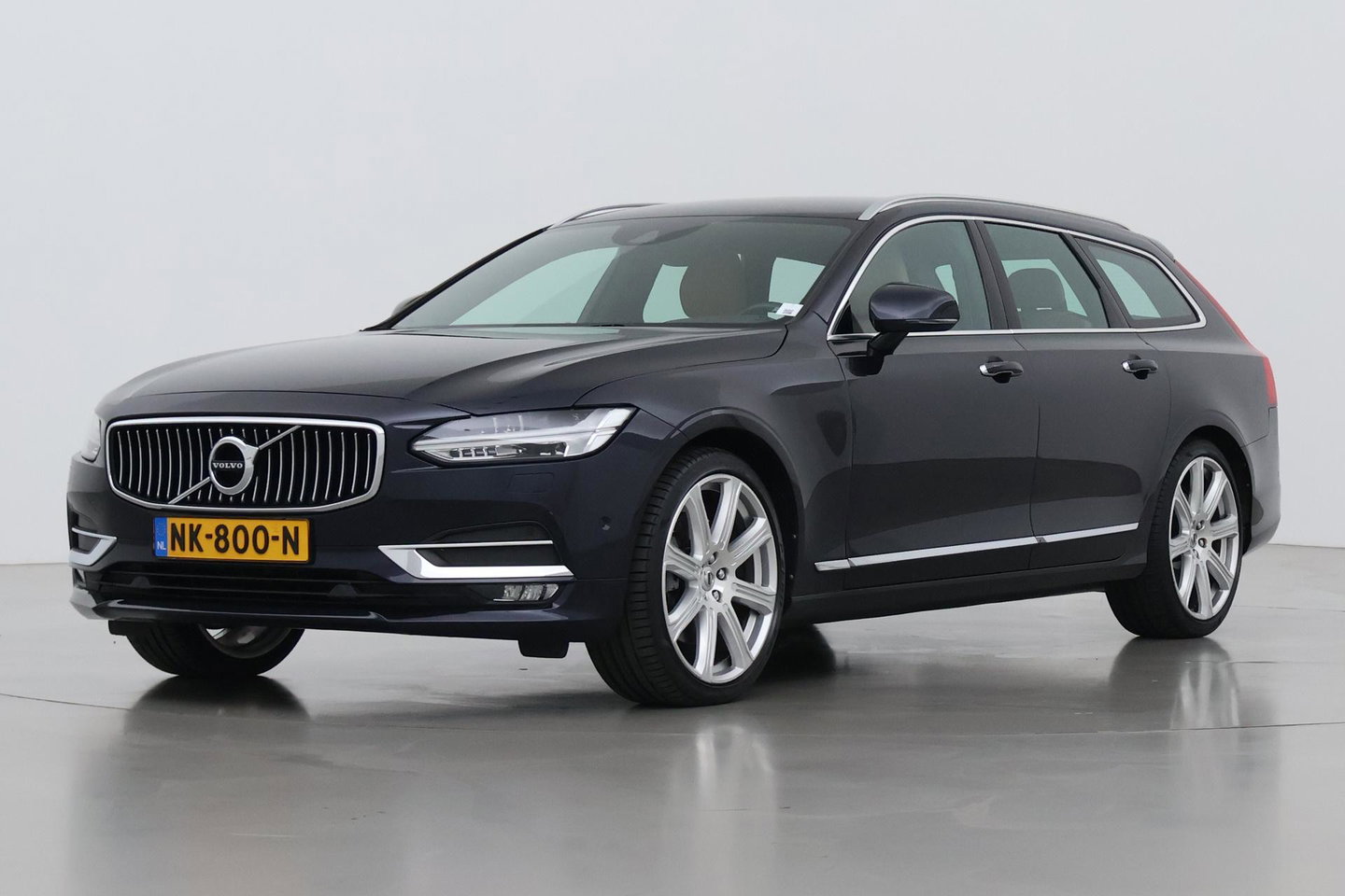 Volvo V90 2.0 T5 Inscription | ACC | Stoelventilatie+Massage | Trekhaak | Carplay | BLIS | Memory | 20 Inch