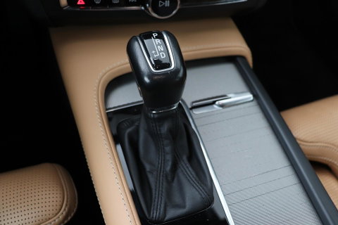 Volvo V90 2.0 T5 Inscription | ACC | Stoelventilatie+Massage | Trekhaak | Carplay | BLIS | Memory | 20 Inch