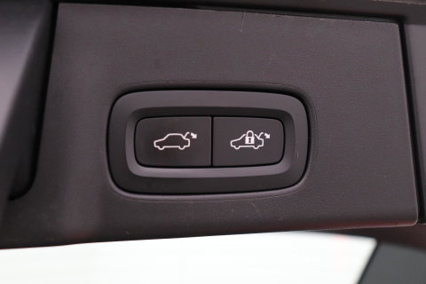 Volvo V90 2.0 T5 Inscription | ACC | Stoelventilatie+Massage | Trekhaak | Carplay | BLIS | Memory | 20 Inch