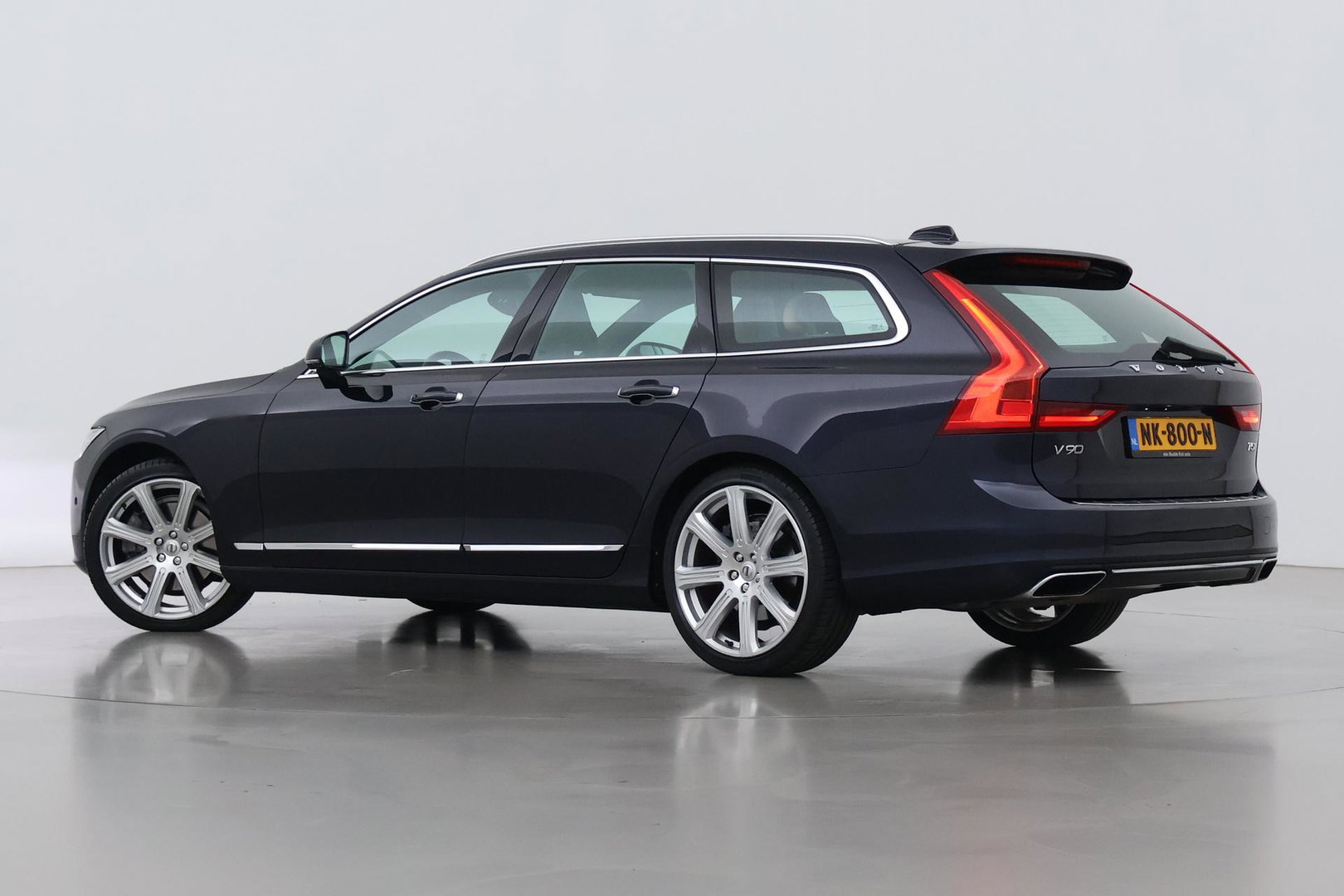 Volvo V90 2.0 T5 Inscription | ACC | Stoelventilatie+Massage | Trekhaak | Carplay | BLIS | Memory | 20 Inch