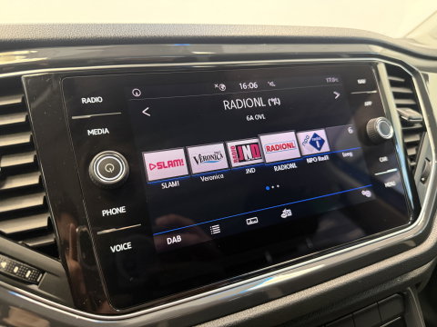 Volkswagen T-Roc 1.5 TSI Sport ACC Panoramadak PDC Automaat