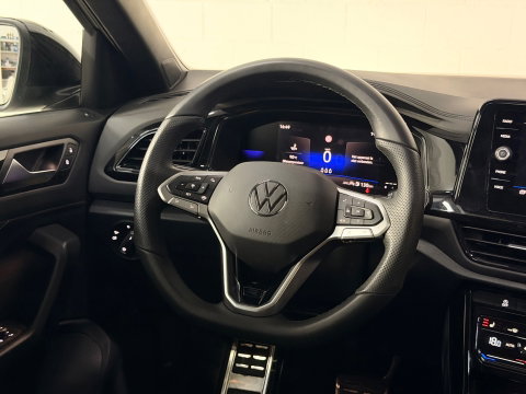 Volkswagen T-Roc 1.5 TSI R-Line Cam*Led*Keyless
