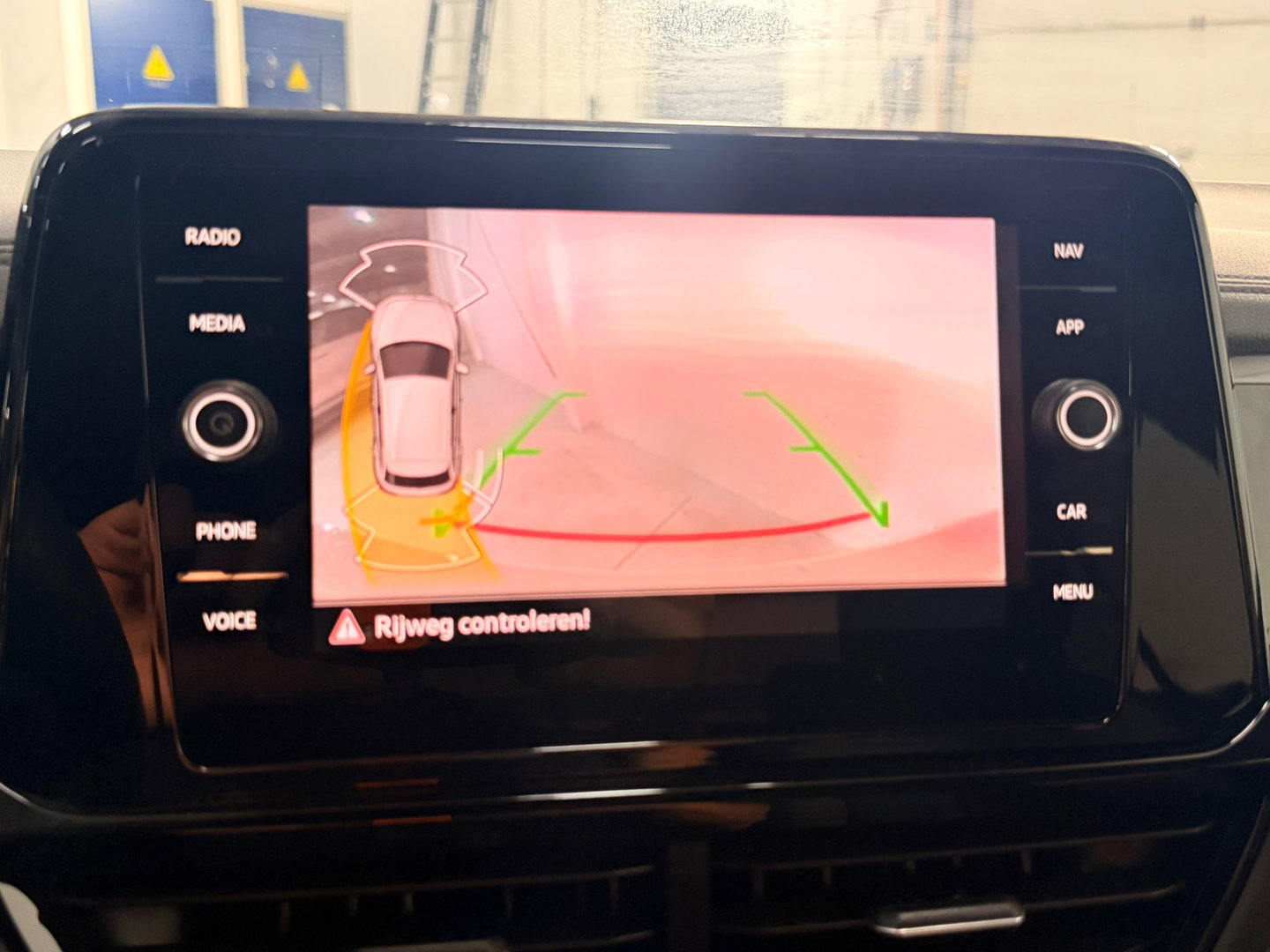Volkswagen T-Roc 1.5 TSI R-Line Cam*Led*Keyless