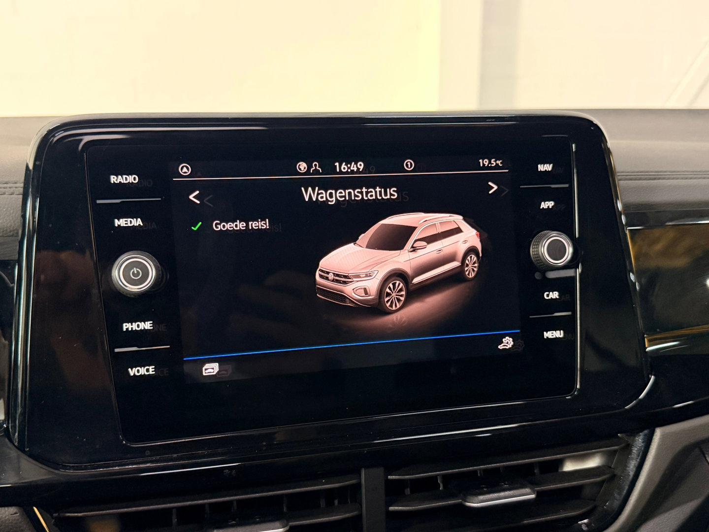 Volkswagen T-Roc 1.5 TSI R-Line Cam*Led*Keyless