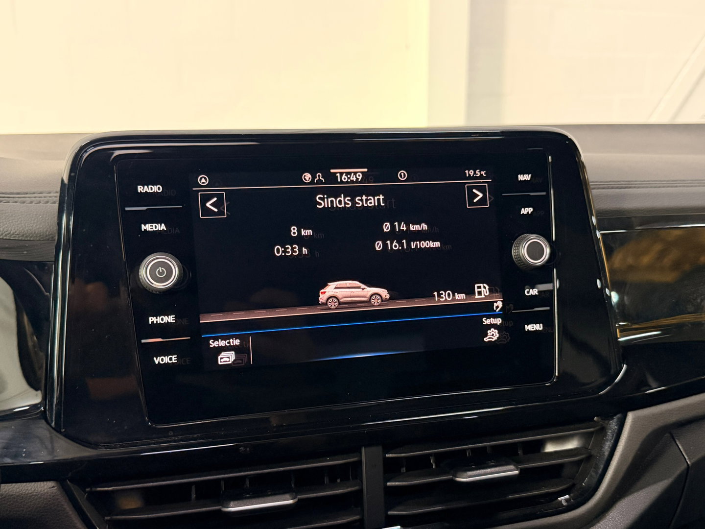 Volkswagen T-Roc 1.5 TSI R-Line Cam*Led*Keyless