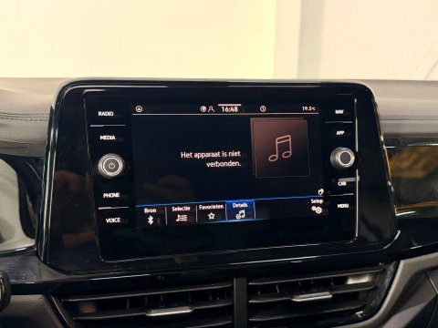 Volkswagen T-Roc 1.5 TSI R-Line Cam*Led*Keyless